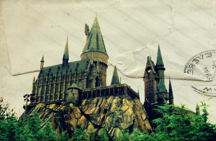 off_to_hogwarts_by_tattered_nightmare-d40mnc2 (700x456, 95Kb)