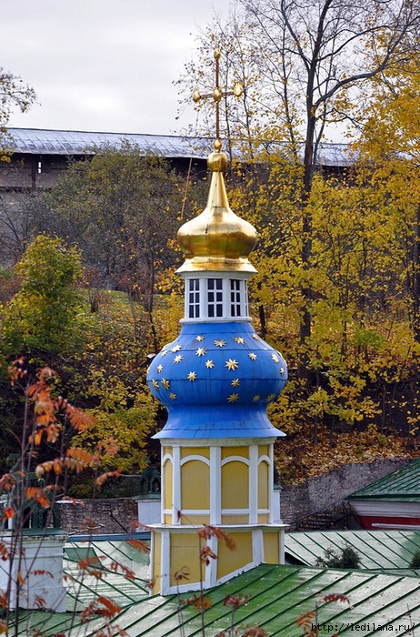Псково-Печерский монастырь42 (462x700, 358Kb)