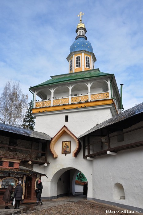Псково-Печерский монастырь25 (464x700, 175Kb)