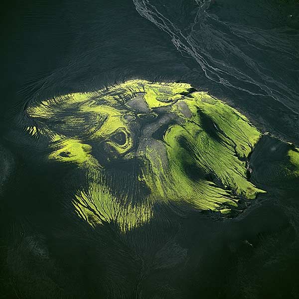 bernhard_edmaier_island (600x600, 68Kb)