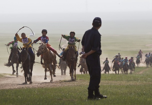 Наадам фестиваль в Улан-Баторе (Naadam Festival in Ulan Bator), Монголия, 10 июля 2012 года