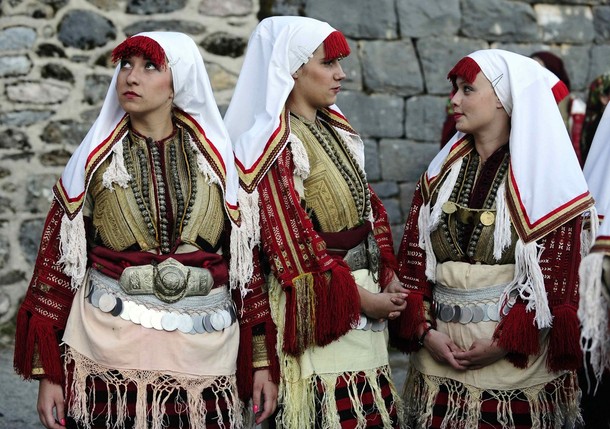 Петров день (Petrovden) в западной македонской деревне Галичик, 14 июля 2012 года