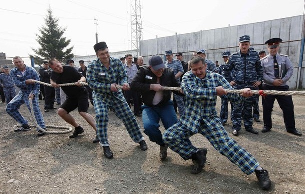 Cоревнования в лагере строгого режима в деревне Арийск, 21 июля 2012 года