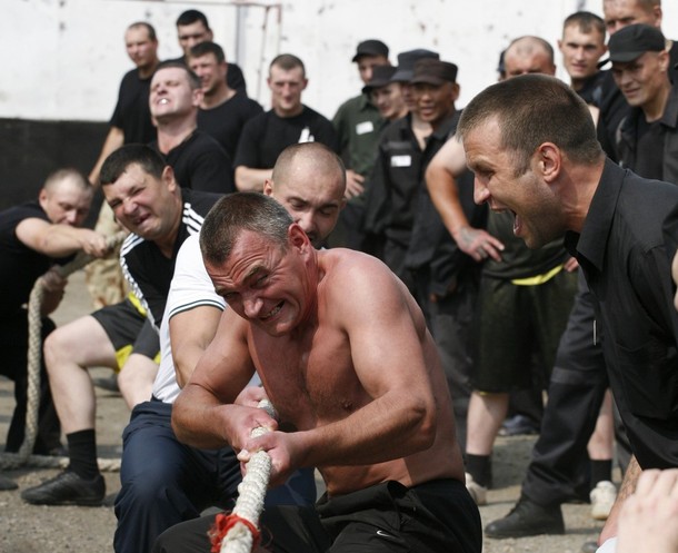 Cоревнования в лагере строгого режима в деревне Арийск, 21 июля 2012 года