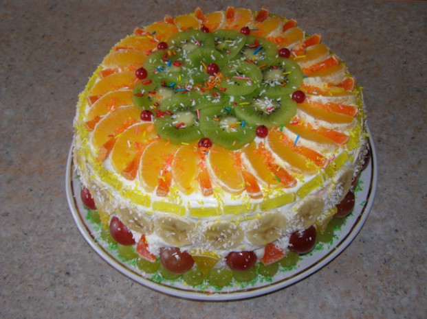 Украшение торта фруктами фото