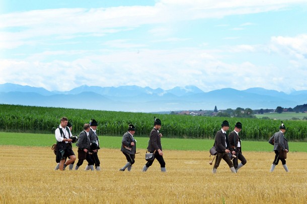 Германский праздник артиллеристов Боеллершутзенфест  (Boellerschuetzenfest), Чёнстет (Schonstett), 29 июля 2012 года