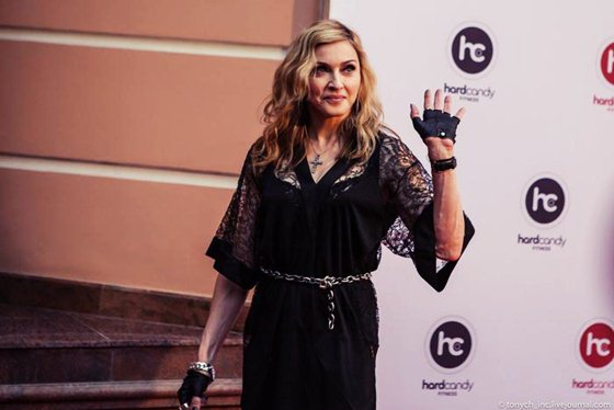 Мадонна открыла свой фитнес клуб в Москве. Фоторепортаж. Фотографии