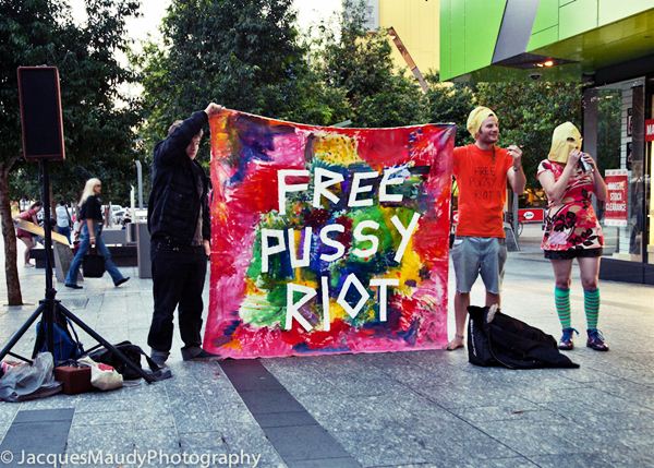 pussy riot actions 1 (600x429, 81Kb)
