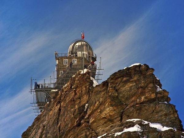 Обсерватория «Сфинкс» в Альпах