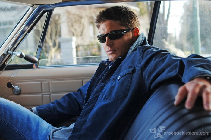 3085196_supernatural_dean_winchester (700x465, 80Kb)