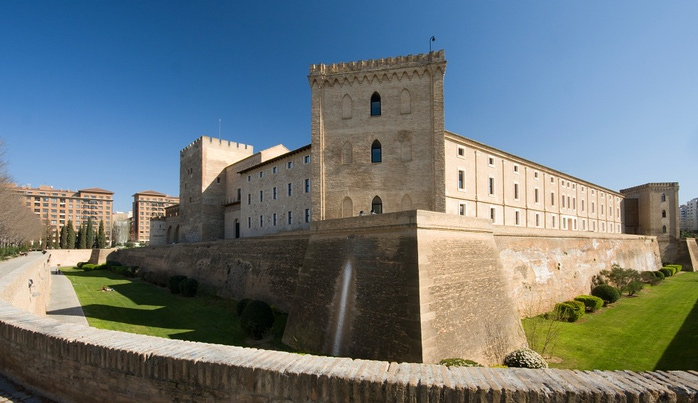 Замок Альхаферия (Castillo de Aljaferia) - жемчужинa испанского исламского наследия 86335