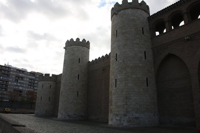 Замок Альхаферия (Castillo de Aljaferia) - жемчужинa испанского исламского наследия 60218