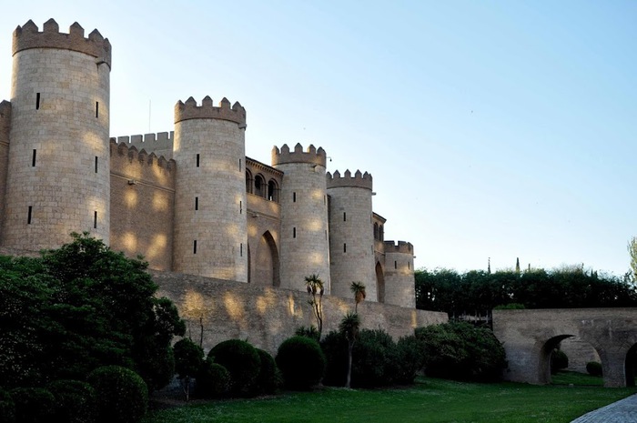 Замок Альхаферия (Castillo de Aljaferia) - жемчужинa испанского исламского наследия 60106