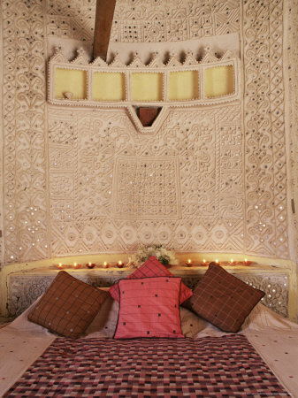 colibă ​​noroi decorat India (337x450, 55Kb)