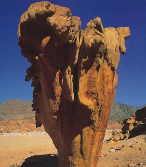 Египетский цветной каньон 3 (610x700, 77Kb)