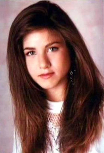jennifer%20aniston%2011oct12%2004 (437x640, 57Kb)