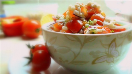 1332744105_postnyj-recept-salat-s-perlovkoj-i-pomidorami (450x253, 33Kb)