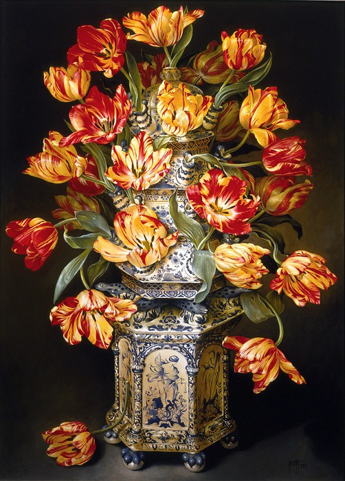 TULIP%20VASE%20WITH%20RED-YELLOW%20TULIPS%2091x66%20Cms%20Oil%201995 (502x700, 137Kb)