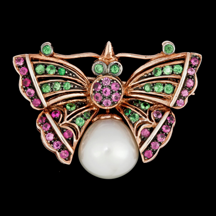 1349623838_a_butterfly_brooch_set_with_pink_sapphires_tsav (700x700, 317Kb)