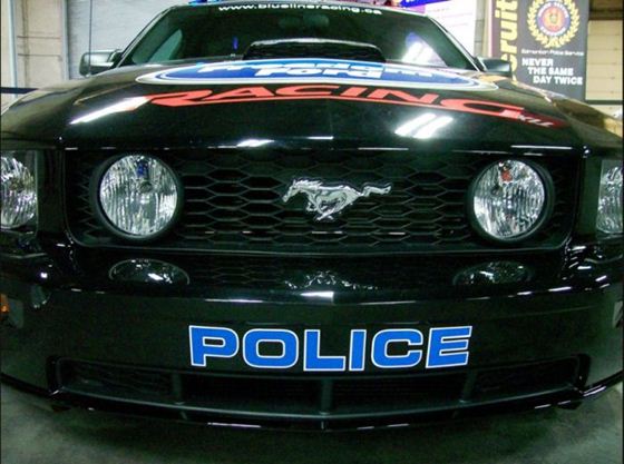 police car 16 (560x417, 46Kb)