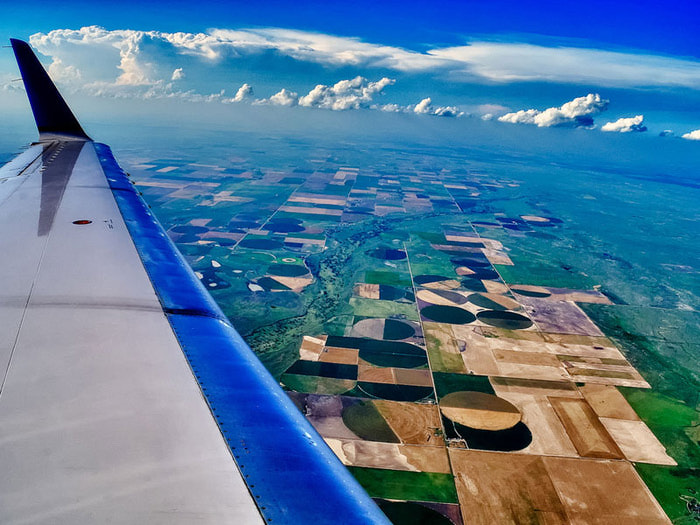 aerial-over-kansas-from-an-airplane-window (700x525, 117Kb)
