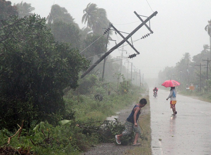 На Филиппинах Тайфун Bopha
