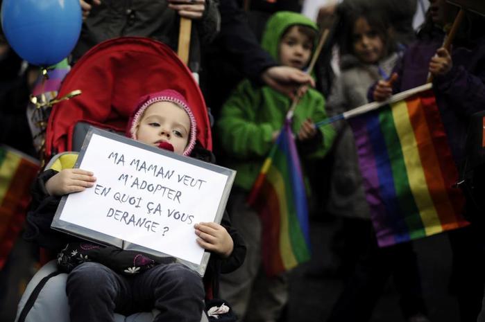 Десятки тысяч людей поддержали гомосексуальные браки