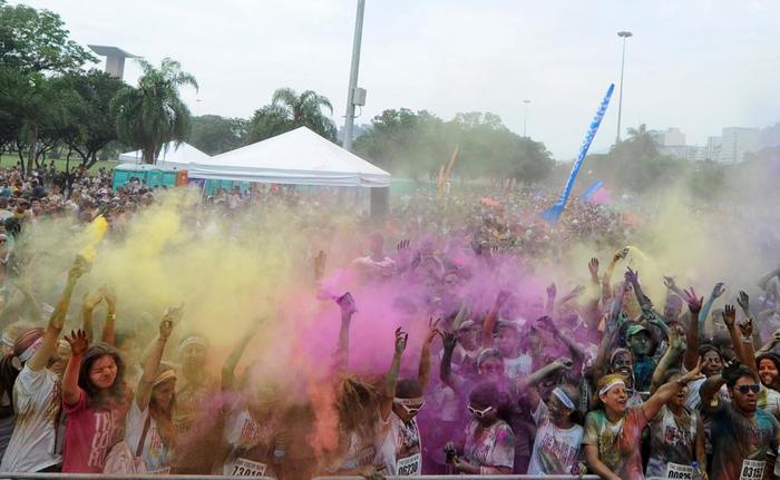 'Цветной забег' в Рио-де-Жанейро, 16 декабря 2012 года