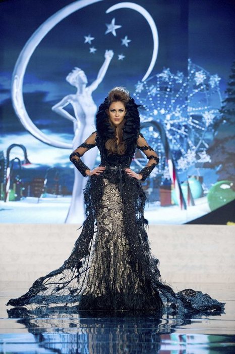Участницы «Мисс Вселенная 2012» в национальных костюмах. Фотографии
