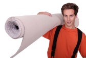 15072572-man-carrying-a-rolled-up-carpet (168x113, 5Kb)