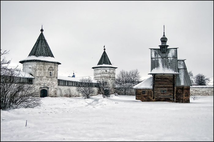 Юрьев-Польский. Михайло-архангельский монастырь/3673959_8 (700x464, 115Kb)