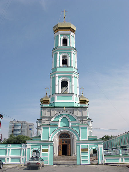 3925073_450pxChurch_of_a_Sacred_Trinity_in_Perm_2010 (450x600, 52Kb)