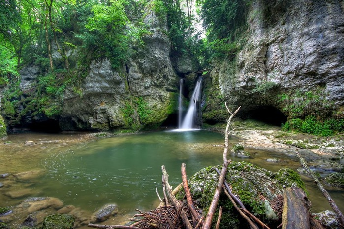 Водопад La Tine de Conflens, Швейцария 47579