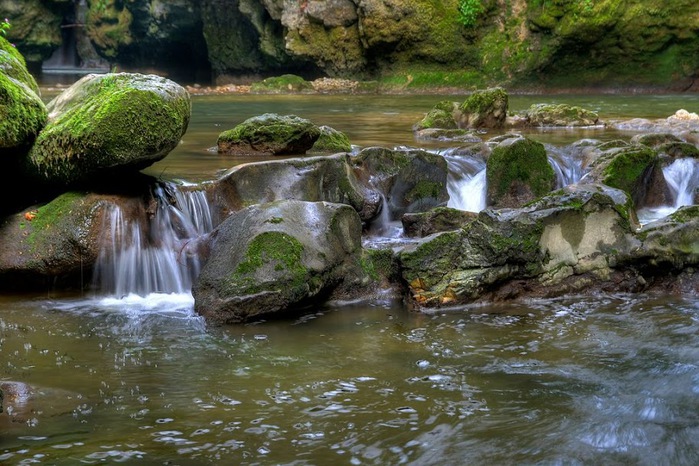 Водопад La Tine de Conflens, Швейцария 75590