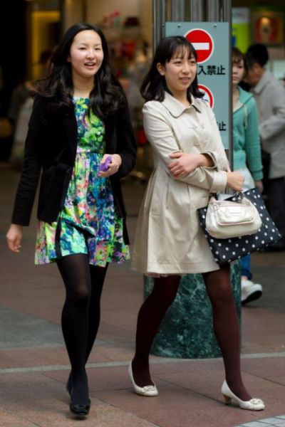 Фотографии: красивые японские девушки на улицах Токио. Фотографии