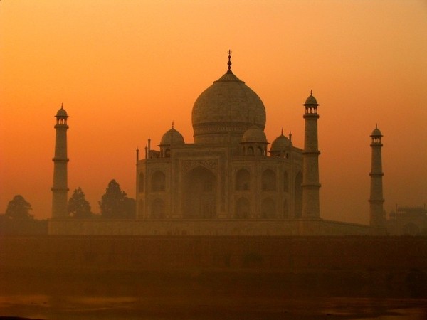 Taj_Mahal_in_India_3 (600x450, 34Kb)