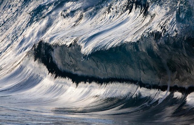 волны фото Pierre Carreau 9 (640x412, 83Kb)