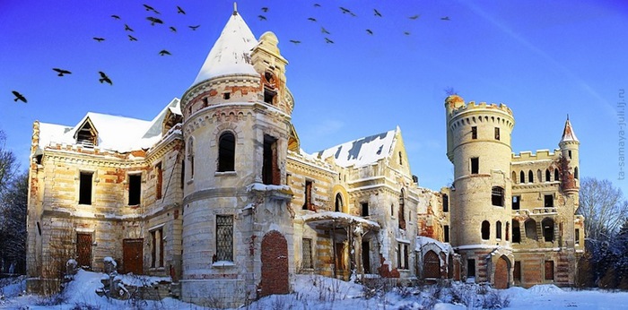 Усадьба в Муромцево, Россия (700x346, 100Kb)
