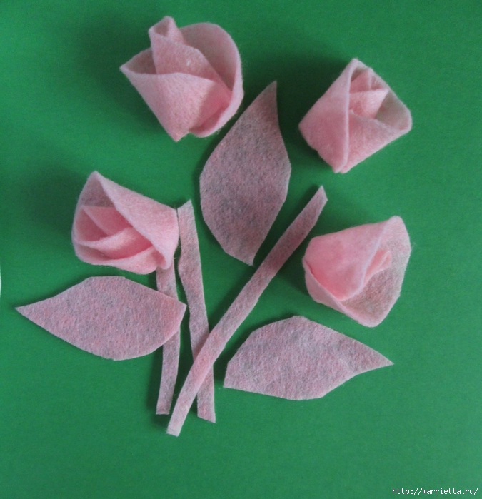 Розочки из вискозных салфеток. Цветочное панно - валентинка (9) (675x700, 316Kb)