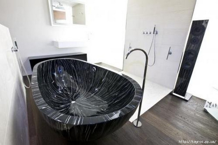 Необычный дизайн интерьера ванных 28 (700x464, 161Kb)