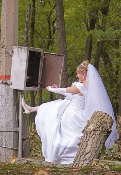 Неудачные и смешные свадебные фотографии со всего мира