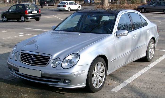 2835299_Izmenenie_razmera_mercedesbenzeclassw211 (700x416, 49Kb)