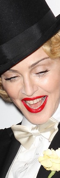 madonna-the-mdna-tour-premiere-17 (201x590, 32Kb)