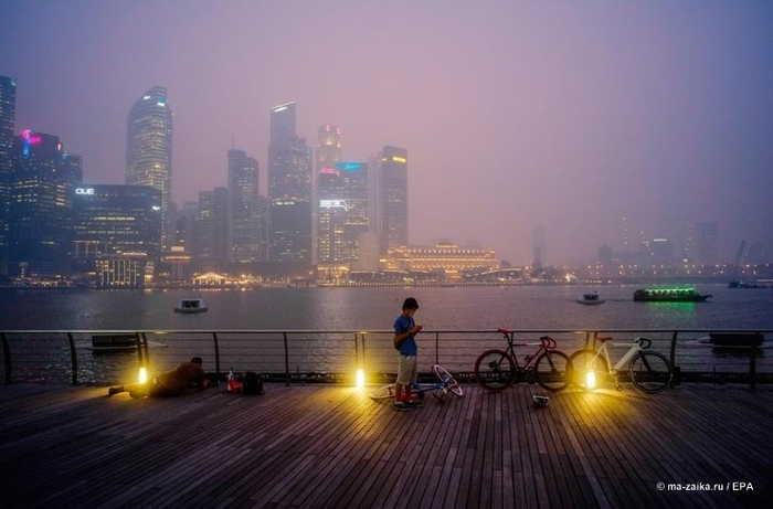 Туманный Сингапур (Hazy Singapore)