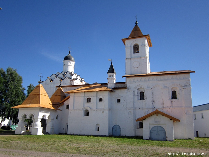 Свято-Троицкий Александра Свирского мужской монастырь (20) (700x525, 259Kb)