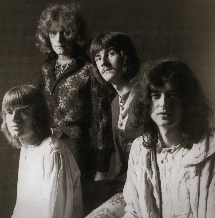 Led+Zeppelin+0275 (692x700, 457Kb)