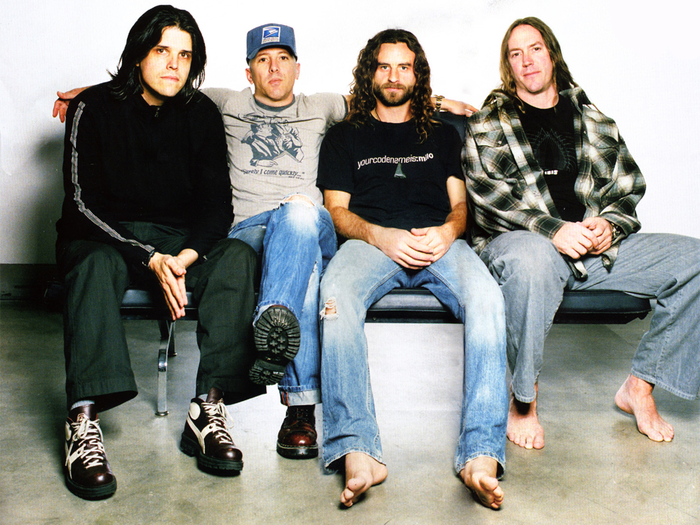 Tool-Band-Picture (700x525, 507Kb)