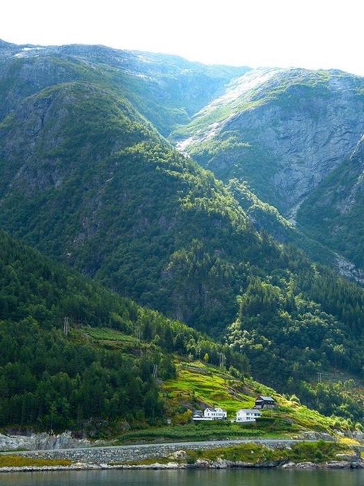 Прекрасные фьорды Норвегии (невероятные фотографии)