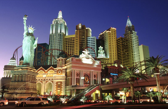 las-vegas-gorod-azarta-i-razvlecheniy-na-cryazone.com-1 (700x455, 384Kb)