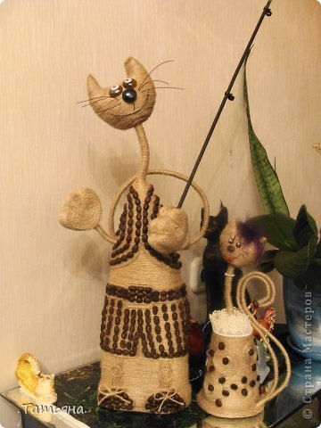 Коты из бутылок и шпагата своими руками Коты из бутылок и шпагата своими руками